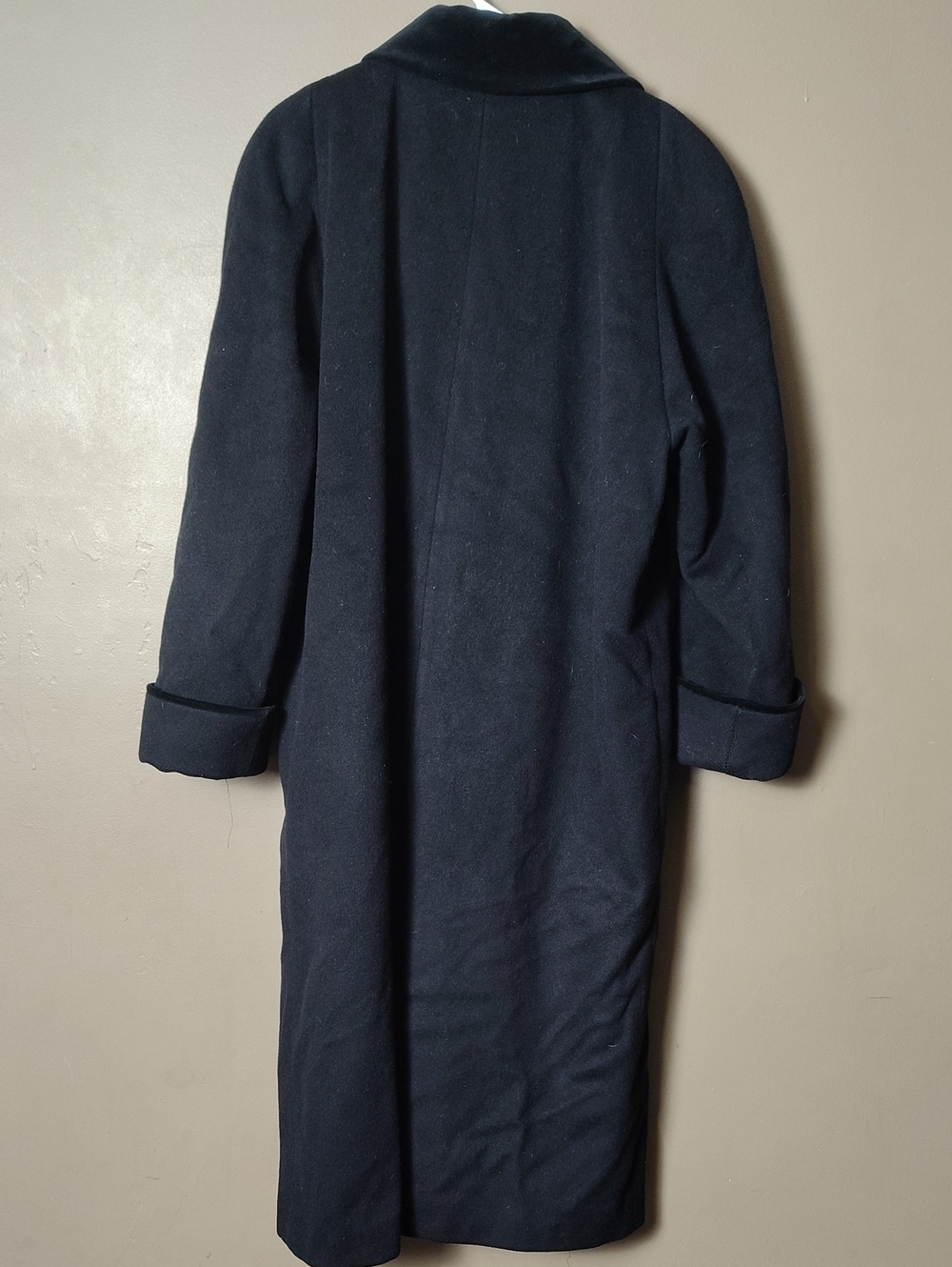 Forecaster Long Black Full Button Lined Wool Coat W Velour Collar Size 12 - Picture 3 of 9